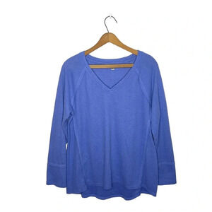 WILDFOX Periwinkle Blue Textured Worn In V Neck Long Sleeve Sweater Top